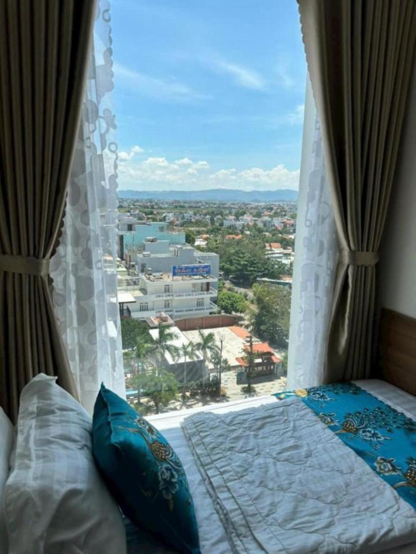 Thy Hung Legacy Hotel Tuy Hoa Exteriör bild