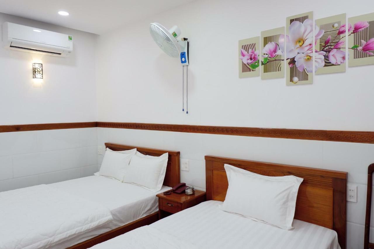 Thy Hung Legacy Hotel Tuy Hoa Exteriör bild