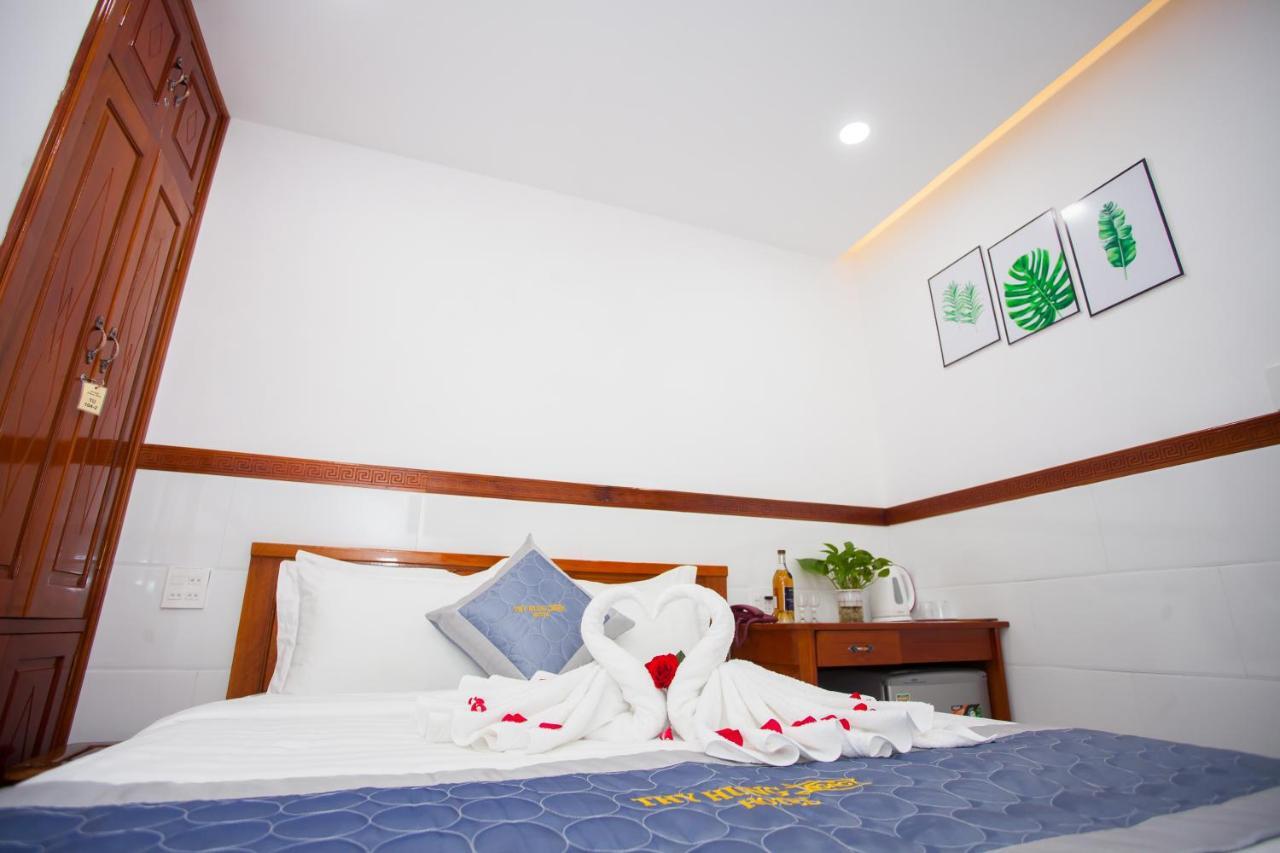 Thy Hung Legacy Hotel Tuy Hoa Exteriör bild